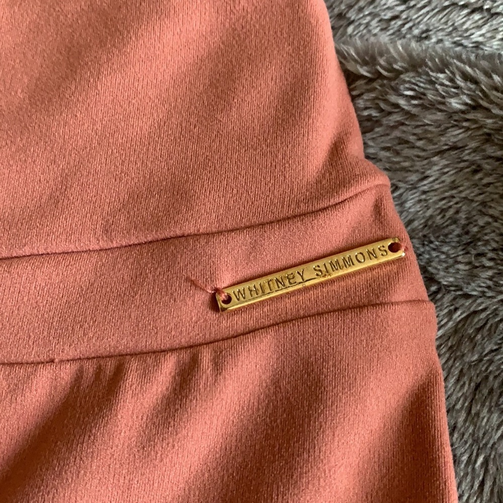 WHITNEY SIMMONS/Gymshark SHORTS